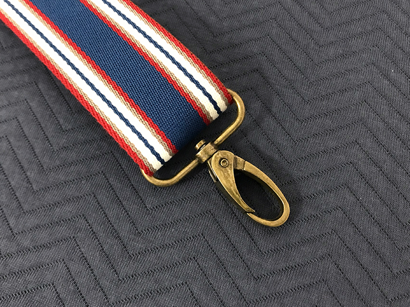 Karabiner 40mm, Altmessing – Bild 2