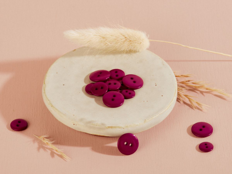 Atelier Brunette Knopf "Classic Shine", 10mm, Dahlia