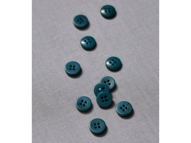 Meet Milk Plain Corozo Button "Pond", 15mm