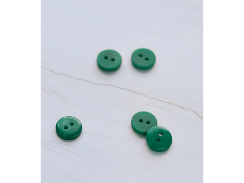 Mind the Maker 2-hole Corozo Button "Jolly Green", 11mm