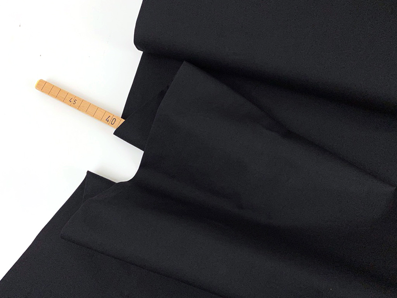 Reststück!!! 0,55m Popeline Papertouch washed Stretch, Schwarz