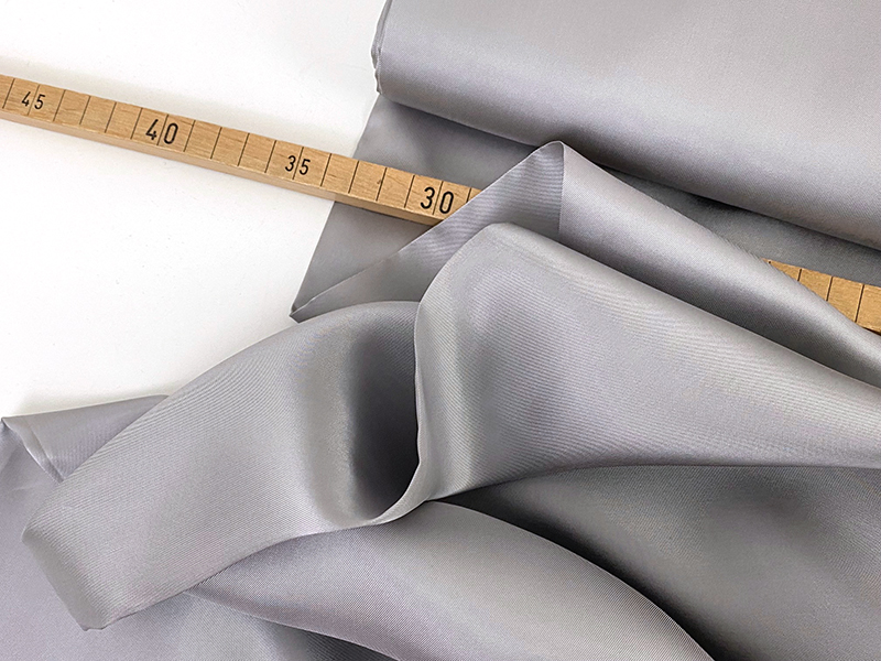 Futterstoff Hellgrau / Silbergrau (Designerleftover), Viskose/AC