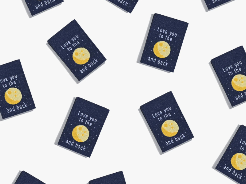 Kylie and the Machine: "Love You to the Moon and Back", Woven Labels – Bild 2