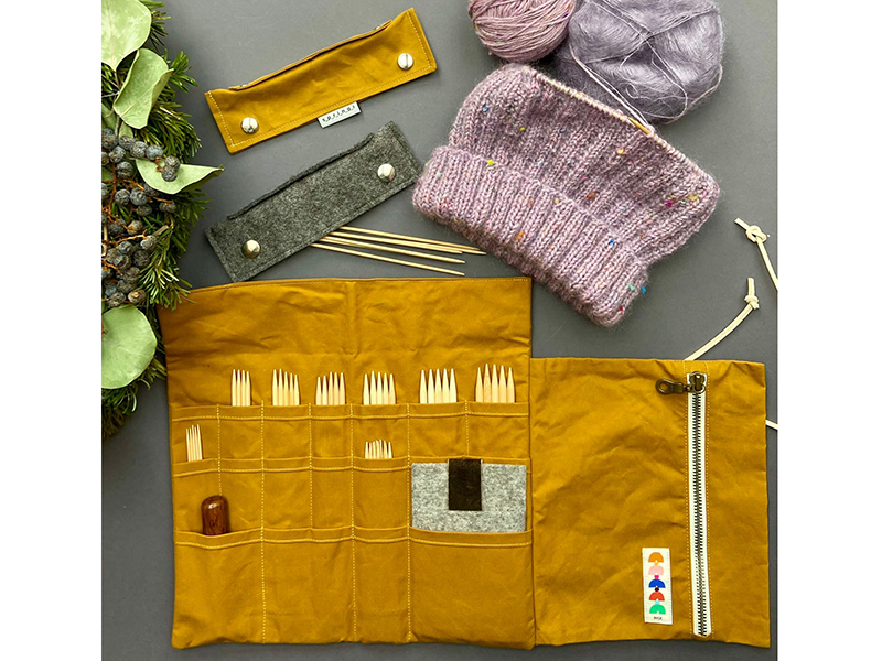 Nadeltasche SiNa (Maxi-) Nähpaket (Springi-Design), Dry Oilskin Cumin, limitiert inkl. Papierschnitt