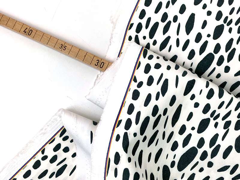 Reststück!!! 1,50m Woven Cotton Trench Abstract Dots, Fibre Mood – Bild 2