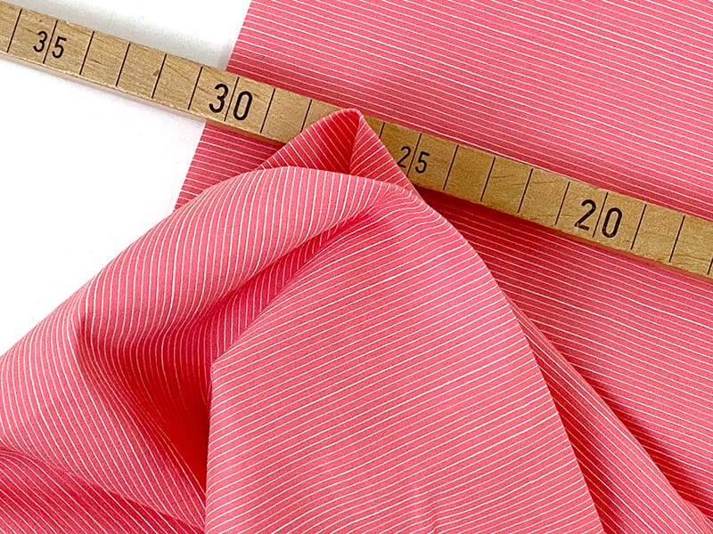 Designerleftover Sommerbaumwolle feinste Streifen, Koralle