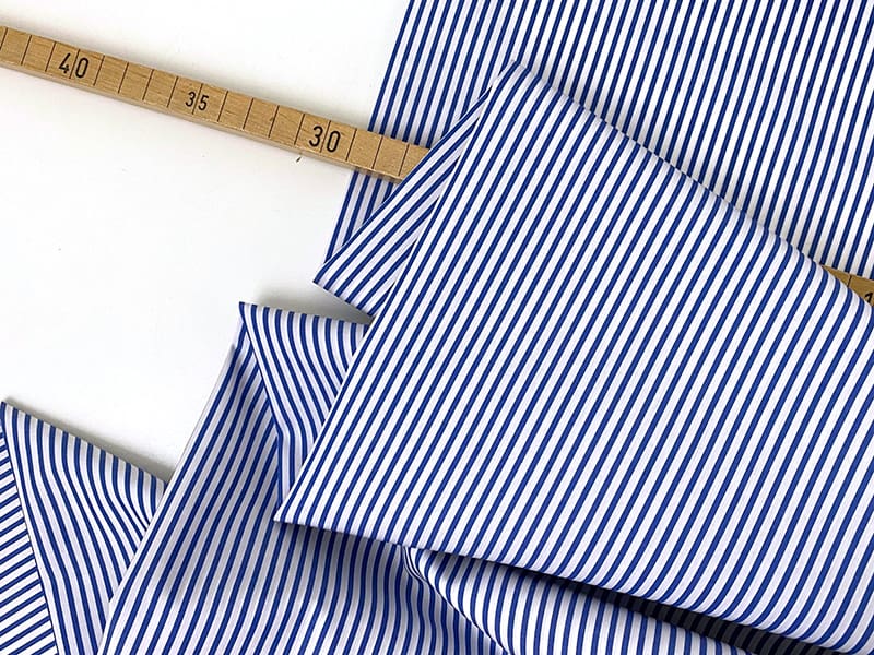 Reststück!!! 0,45m Designerleftover Popeline Streifen, Azur Weiß – Bild 2